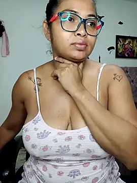 chalohott live sex cam