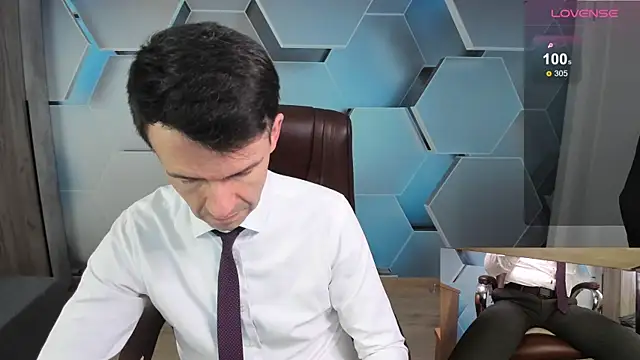 SteveTiger live sex cam