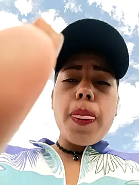 _andrea30 live sex cam