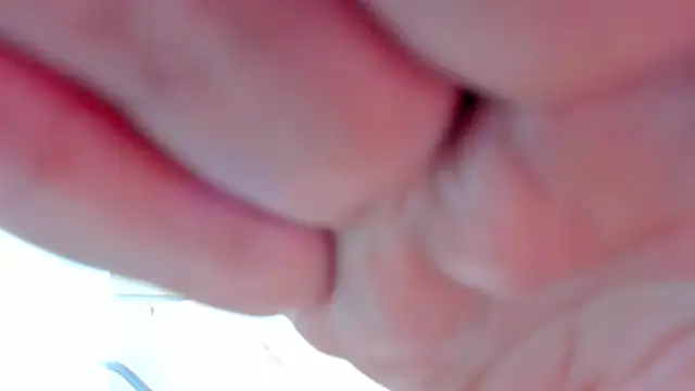 Sara_Thompsoon's cam snapshot