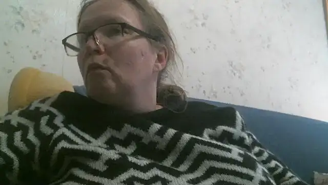 Isolda25's cam snapshot