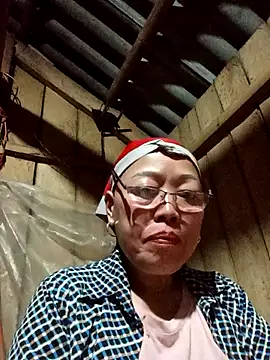 Agnes-baby's cam snapshot