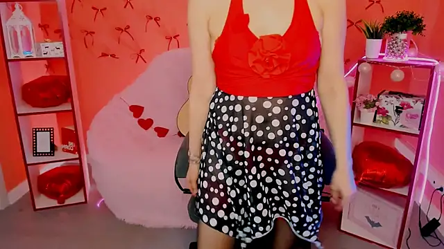 NicoleHitman live sex cam