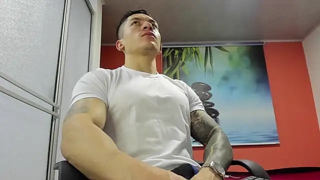 aquiles_51 live sex cam