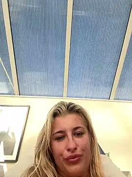 BabyBluexox live sex cam