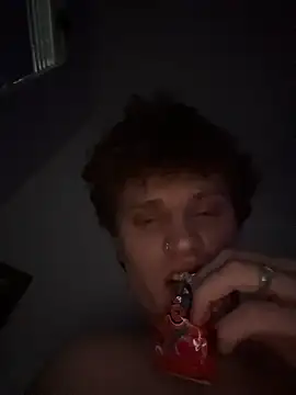 PAPITRVN live sex cam