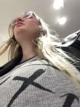 Teya_moon_ live sex cam