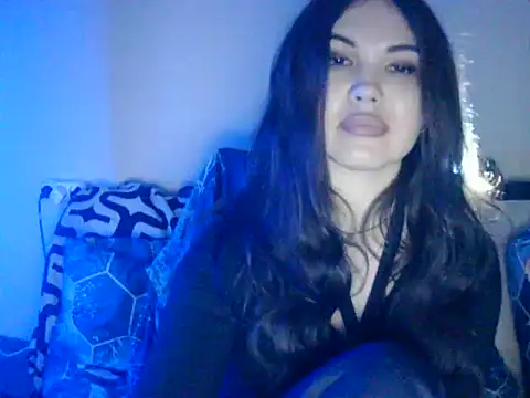 Hoyloria's cam snapshot