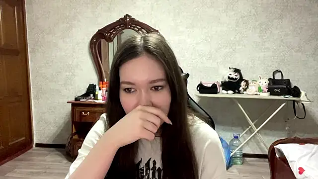 CrunchBerries live sex cam