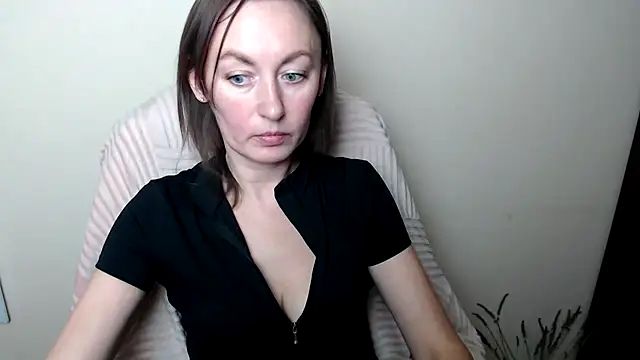 LiaSeass_ live sex cam