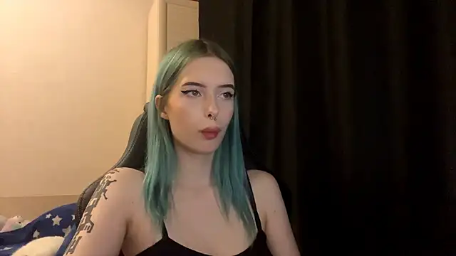 HatedClose's cam snapshot