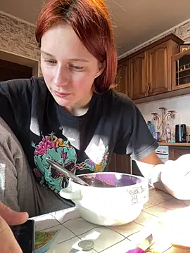 Lily_Viola's cam snapshot