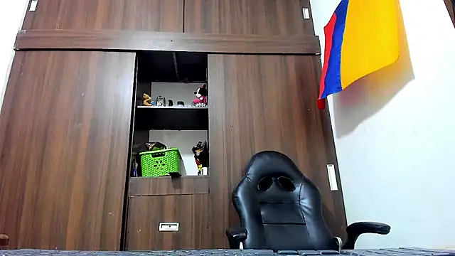 miss_bigcockts live sex cam