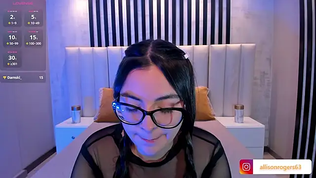 AllisonRogersX live sex cam