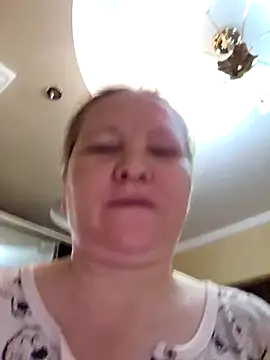 -LOLA-LOLA-'s cam snapshot