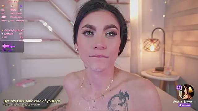cinthia_jones2's cam snapshot