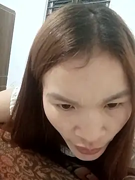 nangmo's cam snapshot