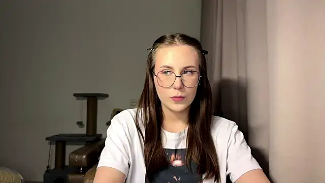 JanelleCourville's cam snapshot