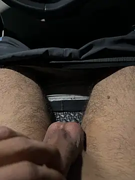 your-hugehard-ashi live sex cam