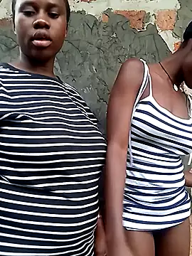 Sassy_boobs21 live sex cam