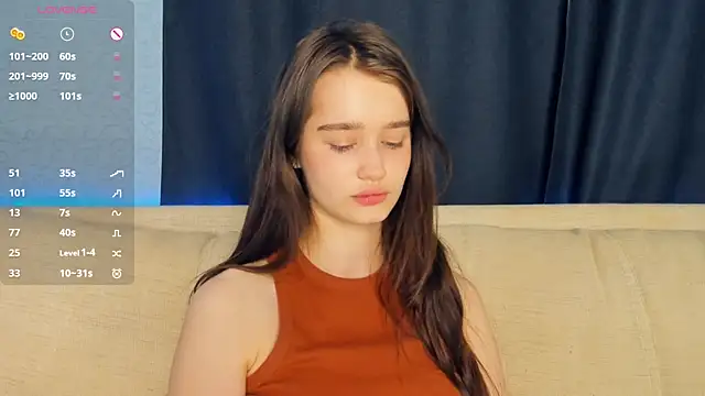 lovelyalivia's cam snapshot