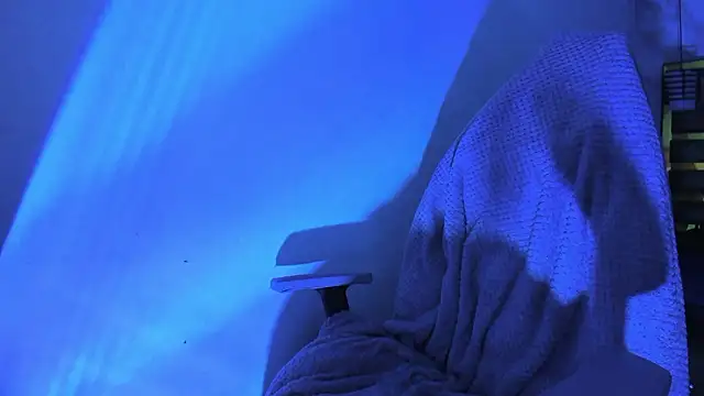 Fieramadame's cam snapshot