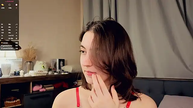 DracosMoon live sex cam