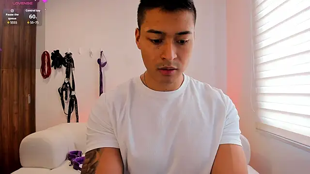 abu_dhabi_21 live sex cam