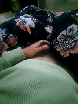 iambesting's cam snapshot