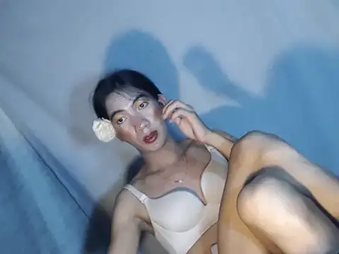 xyourdreamtrans live sex cam