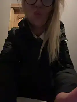 LisaMurr's cam snapshot