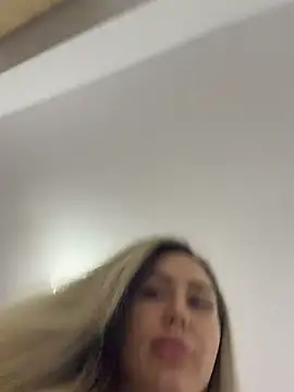 alisa_w's cam snapshot