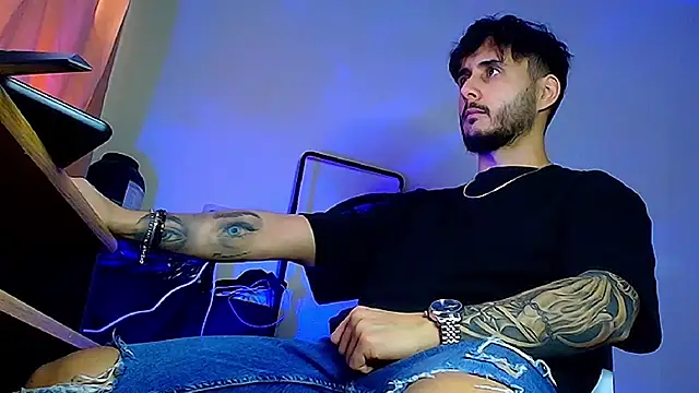 XanderCage99's cam snapshot