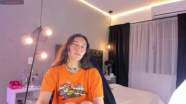 isabella_nowa's cam snapshot