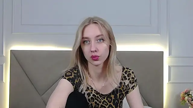 RachaelCute's cam snapshot