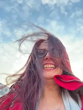 NataKitten live sex cam