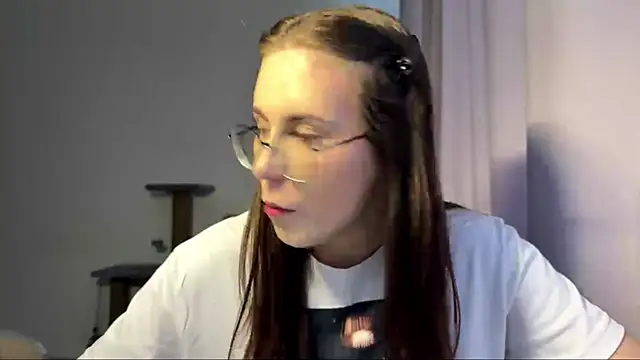 JanelleCourville's cam snapshot