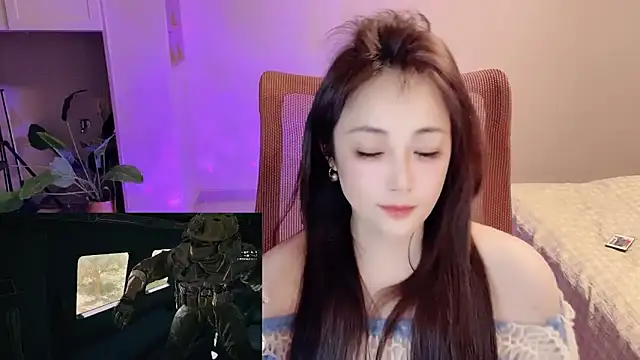 Daisy-77 live sex cam