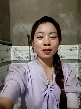 milo123-xx live sex cam