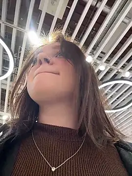 lucy-joy's cam snapshot