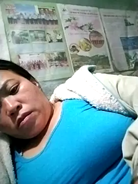 AlilaK2's cam snapshot