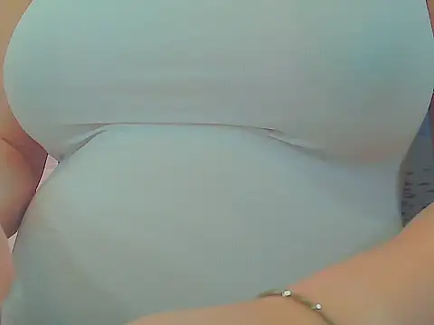 keepmepregnantT's cam snapshot