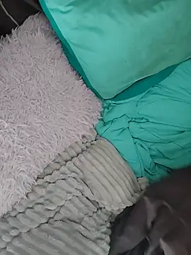 6lue6a6y69's cam snapshot