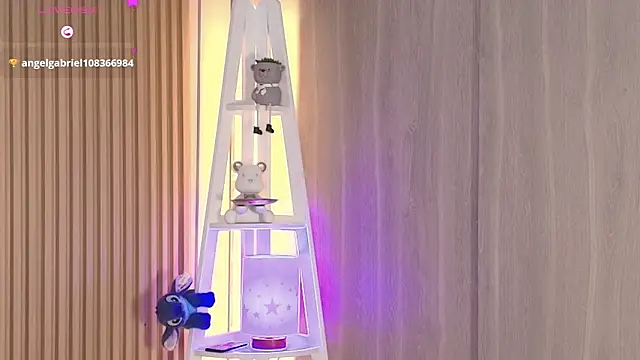 emily_sweett24 live sex cam