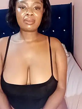 Luciouslips00 live sex cam