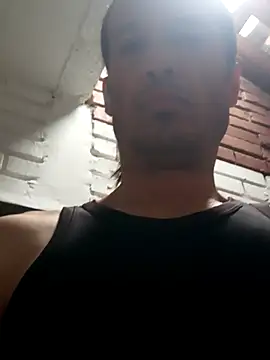 Santini001 live sex cam