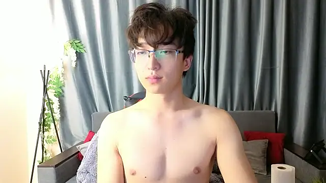 DianInav live sex cam