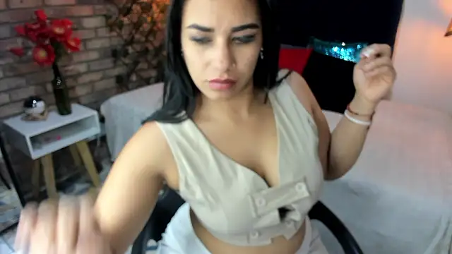 Lia_Blake_ live sex cam