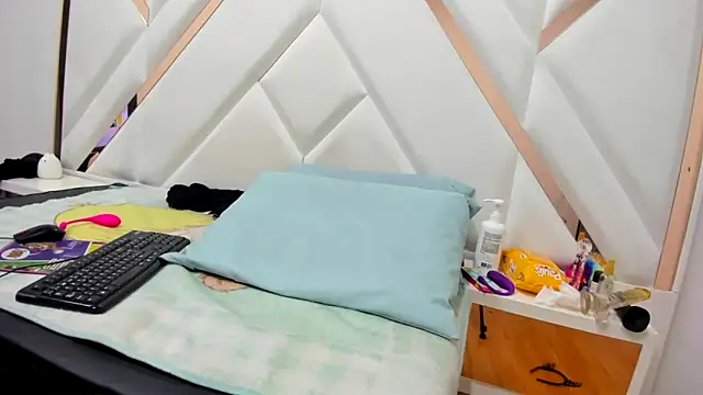 Valeria_gil_ live sex cam