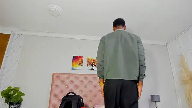 for_itan live sex cam